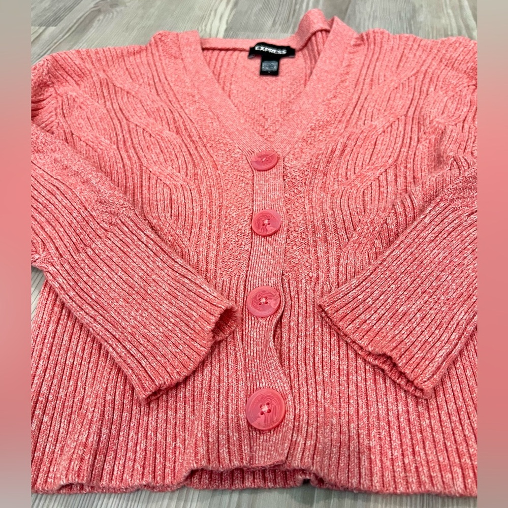 EXPRESS Women’s Pink Cardigan Sweater. EUC. Size Small